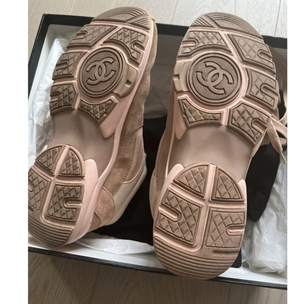 CHANEL Pink & Beige Suede Sneakers